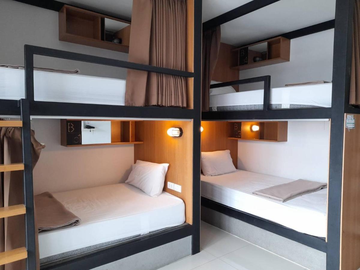 Homey-Sleepy Don Mueang Airport Hostel Бангкок Экстерьер фото