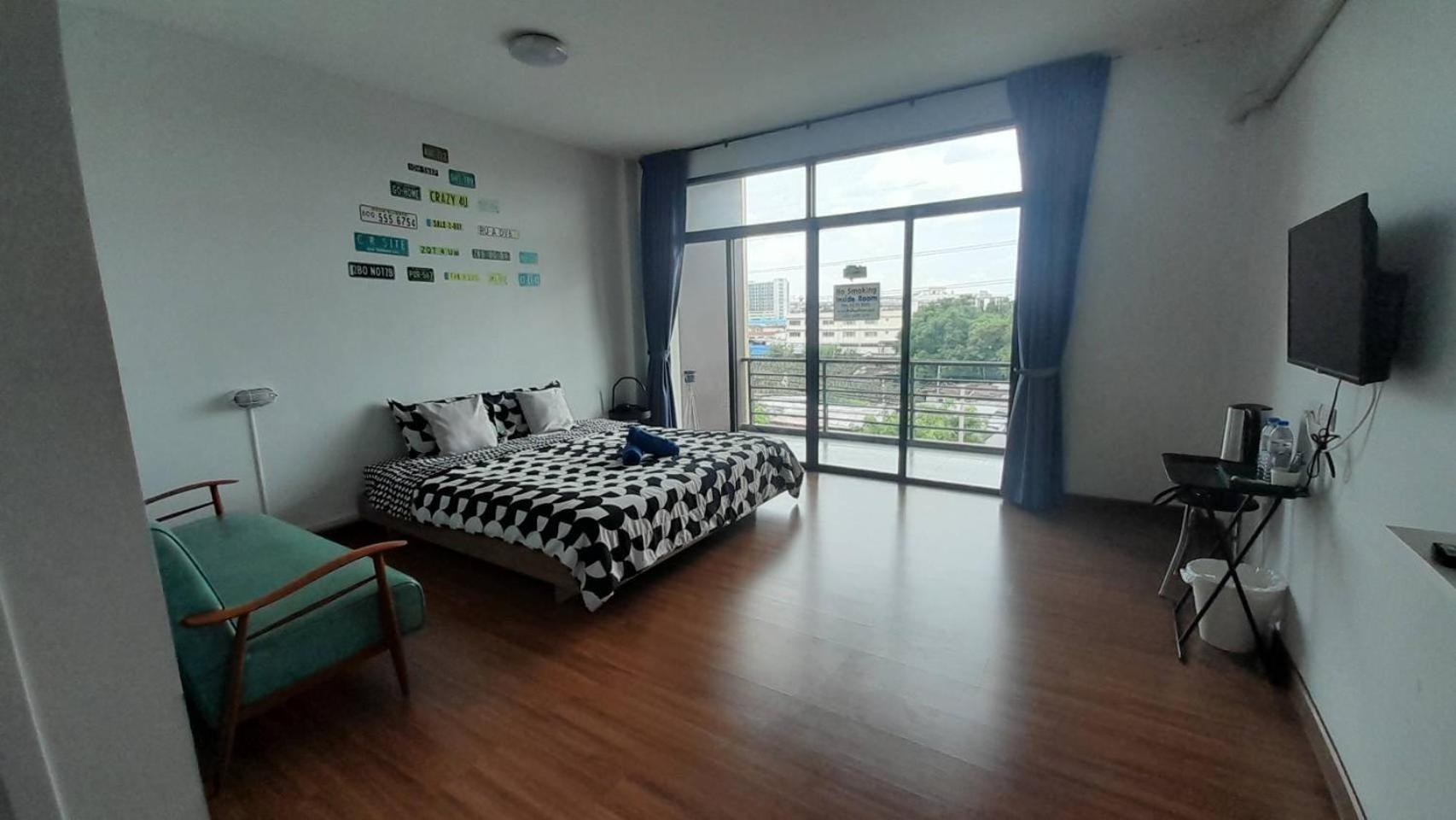 Homey-Sleepy Don Mueang Airport Hostel Бангкок Экстерьер фото
