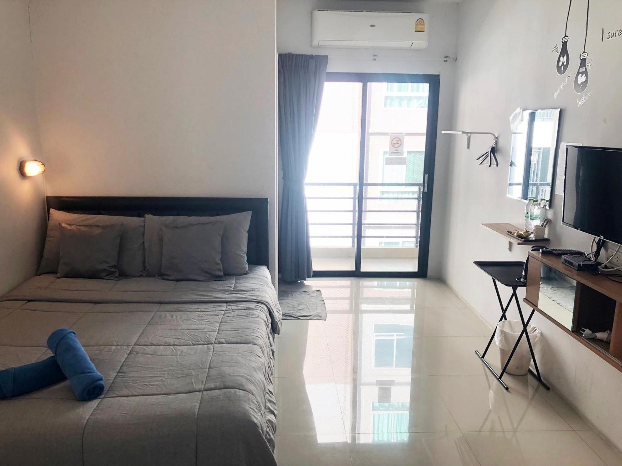 Homey-Sleepy Don Mueang Airport Hostel Бангкок Экстерьер фото