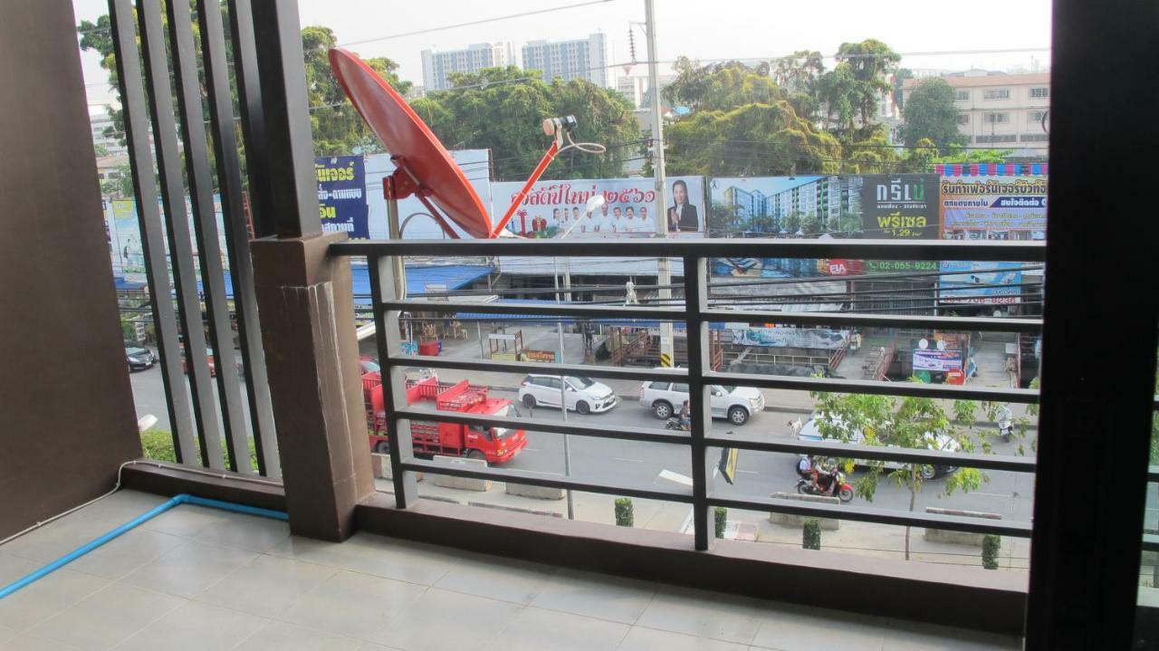 Homey-Sleepy Don Mueang Airport Hostel Бангкок Экстерьер фото